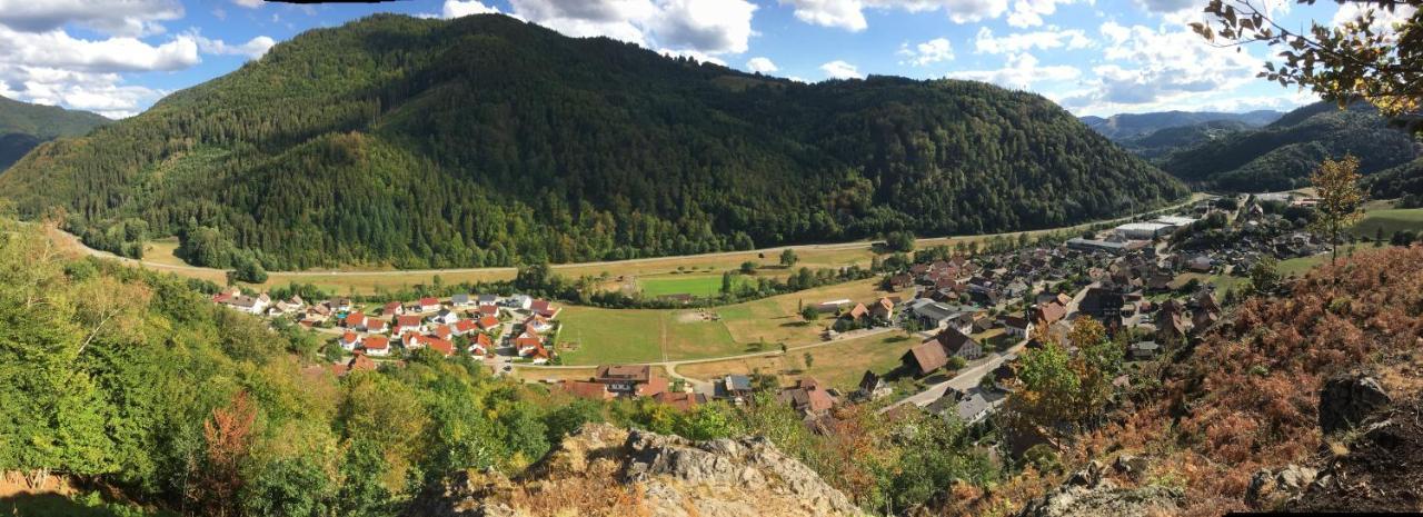 Toscana-Residenz Im Schwarzwald Utzenfeld Exterior foto
